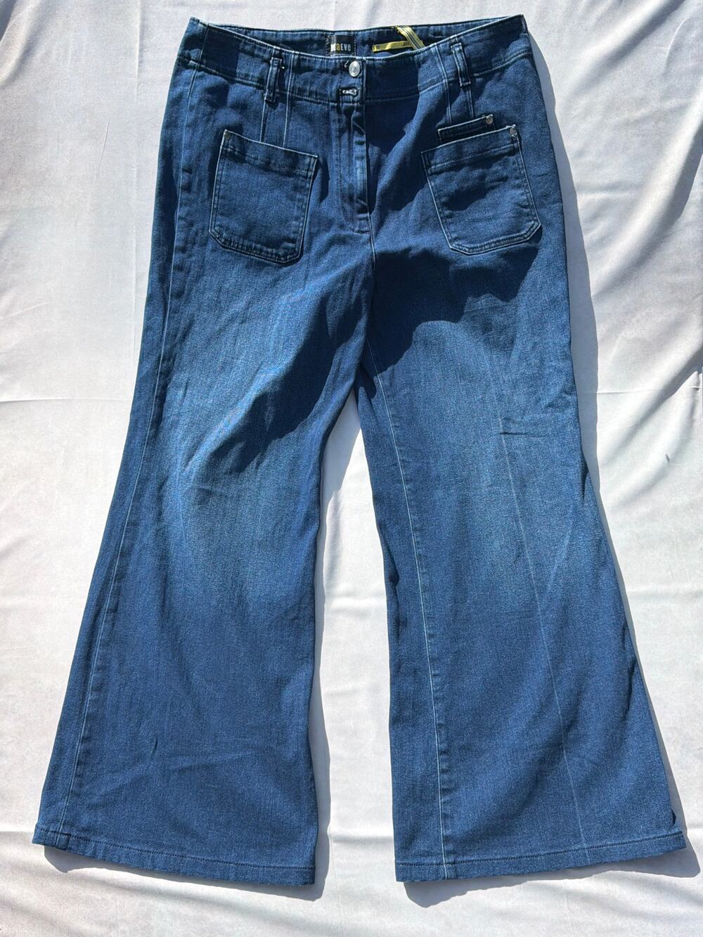 Anthropologie Maeve Dark Wash Wide-Leg Bootcut Jeans 32W EUC